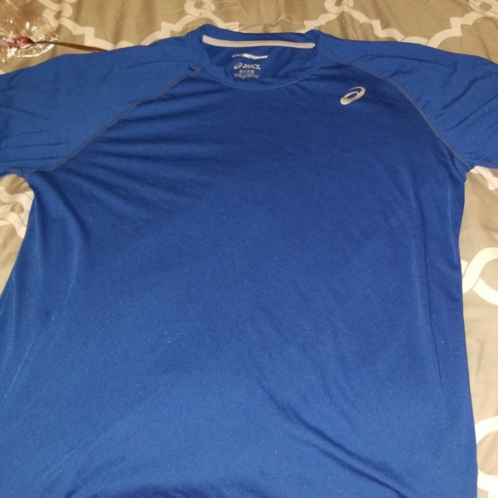 Asics motion dry t-shirt (like new)
